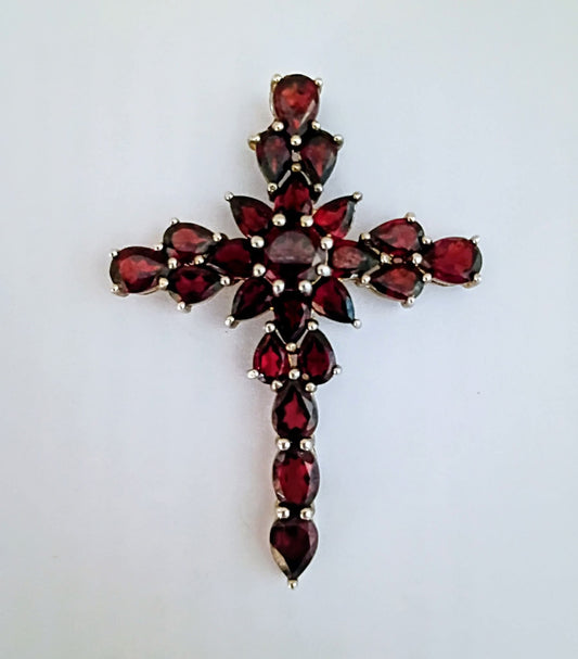 * Beautiful Nine Carat Garnet &  Sterling Silver Cross * (Copy)