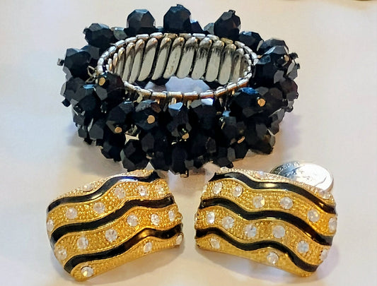 Beautiful Gold  * Black Rhinestone Earrings & Black Crystal Asian Cha Cha Bracelet
