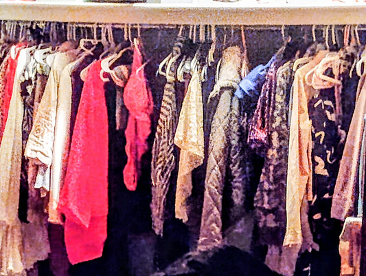 Large Assortment of Women's & Children's Clothing, Shoes, Accessories and Purses * Your Choice of item.